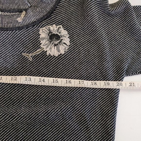 Margaret OLeary Womens XS Black Cotton Pullover Embroidered Applique Sweater - Picture 5 of 8